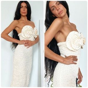 Worn once MARA HOFFMAN NWT Mona Popcorn Rosette Midi Dress in Cream M